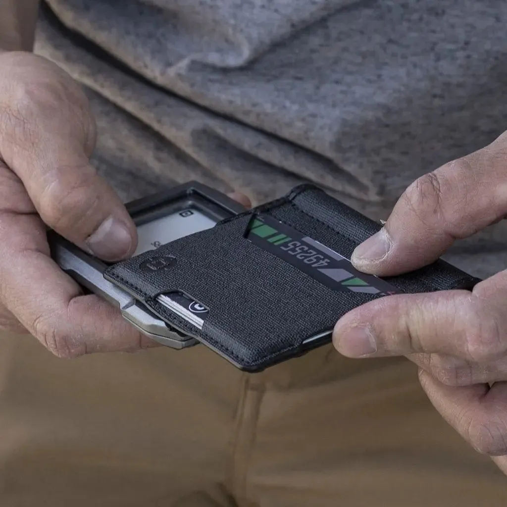 A10 Adapt Wallet | Bifold